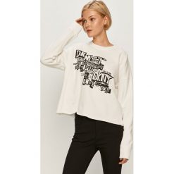 Dkny - Bluza. Fioletowe bluzy damskie DKNY, s, z nadrukiem, z bawełny, z długim rękawem, długie, bez kaptura. W wyprzedaży za 219,90 zł.