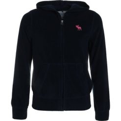 Abercrombie & Fitch TOWEL TERRY Bluza rozpinana navy. Niebieskie bluzy dziewczęce marki Abercrombie & Fitch, z bawełny. Za 169,00 zł.