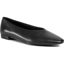 Baleriny VAGABOND - Celia 4903-101-20 Black. Czarne baleriny damskie Vagabond, bez wzorów, ze skóry, klasyczne, bez obcasa, na płaskiej podeszwie, bez zapięcia. W wyprzedaży za 219,00 zł.