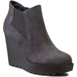 Botki CALVIN KLEIN JEANS - Sydney RE9004 Ebony. Szare botki damskie skórzane Calvin Klein Jeans. W wyprzedaży za 319,00 zł.