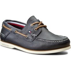 Mokasyny TOMMY HILFIGER - Knot 1A FM0FM00244 Midnight 403. Niebieskie mokasyny męskie TOMMY HILFIGER, ze skóry. W wyprzedaży za 339,00 zł.